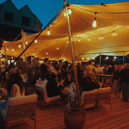 Grand Mess ホテル 4*