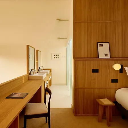 ホテル Grand Mess クレルモン・フェラン