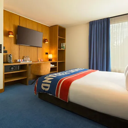 Grand Mess Hotel 4*