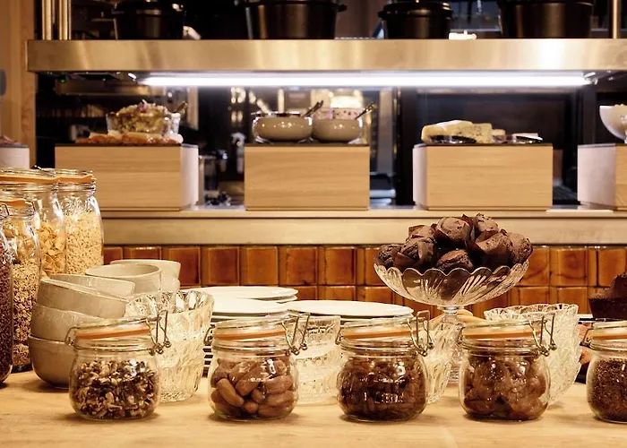 Grand Mess ホテル 4*